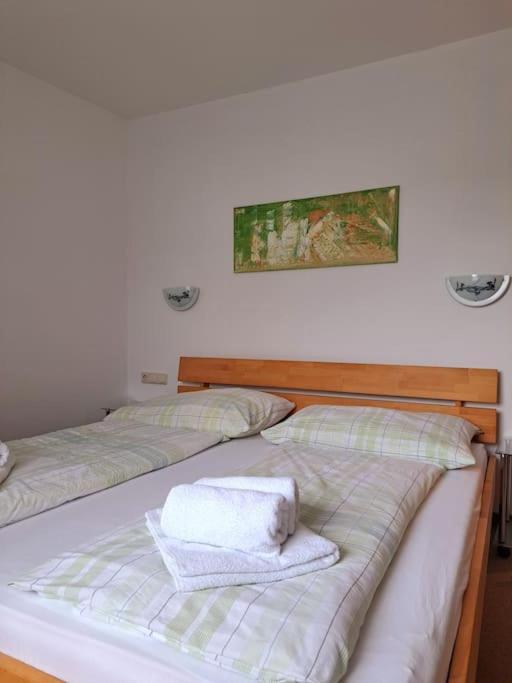 Ferienwohnung Schwarzbach Леоганг Номер фото